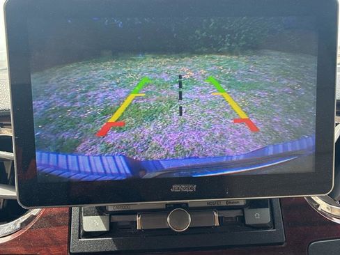 Used 2009 Ford F250 Lariat image 17