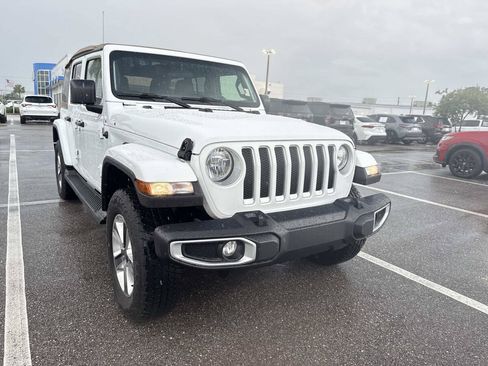 Used 2021 Jeep Wrangler Unlimited Sahara w/ Safety Group AWD/4WD image 7