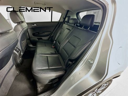 Used 2019 Kia Sportage EX image 31