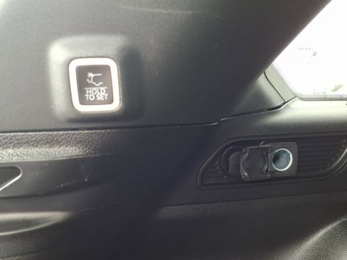 Certified 2023 Jeep Grand Cherokee Altitude image 12