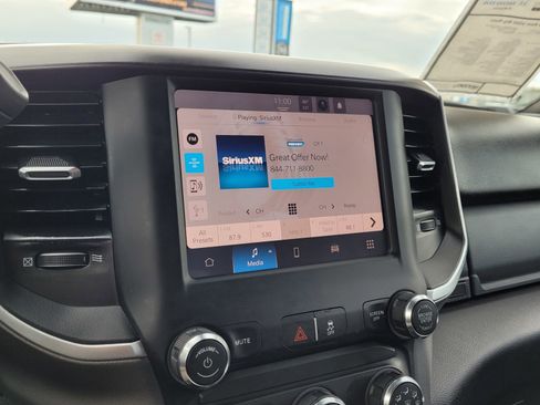 Used 2024 RAM 3500 Big Horn image 23