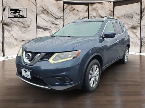 Used 2016 Nissan Rogue SV w/ SV Premium Package AWD/4WD image 1