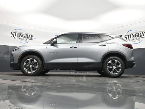 Used 2025 Chevrolet Blazer LT FWD image 20