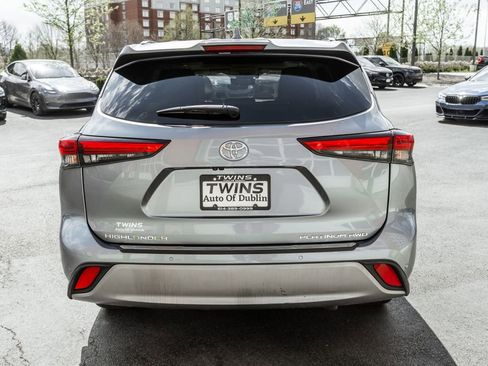 Used 2020 Toyota Highlander Platinum AWD/4WD image 45