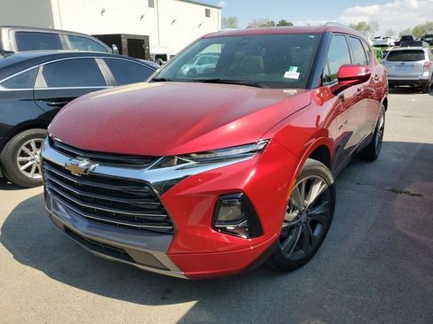 Used 2021 Chevrolet Blazer Premier w/ Driver Confidence II Package image 2