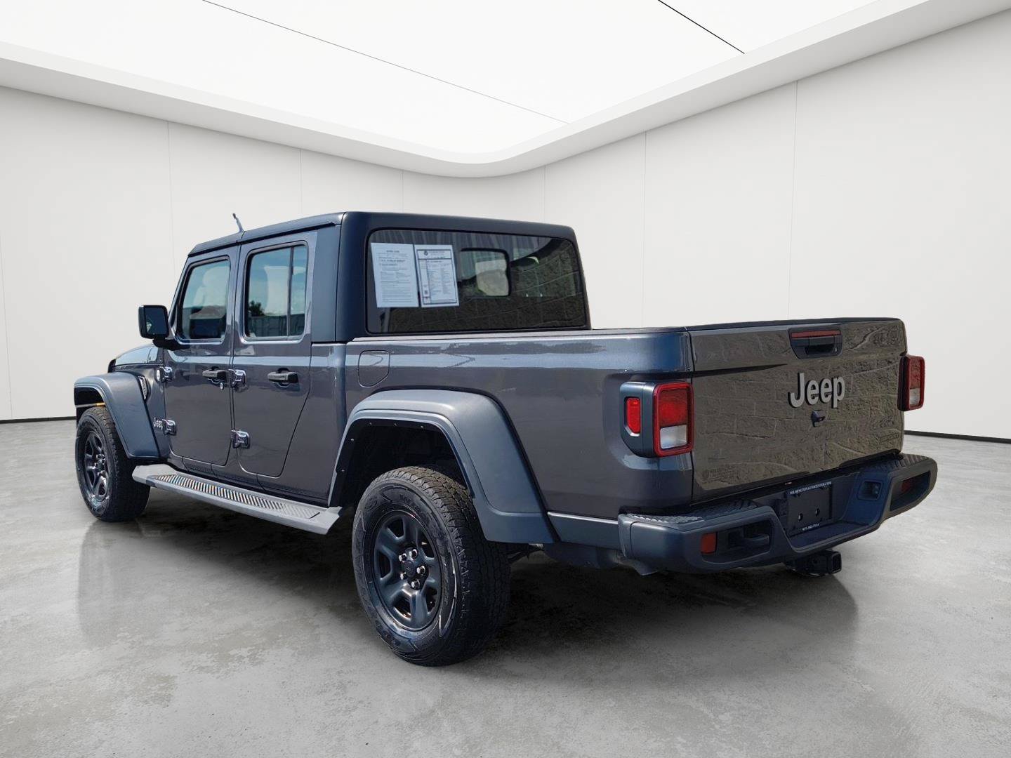 Used 2021 Jeep Gladiator Sport AWD/4WD image 30