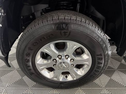 Used 2025 RAM 2500 Big Horn AWD/4WD image 12