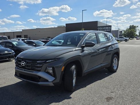 New 2026 Hyundai Tucson SE image 4