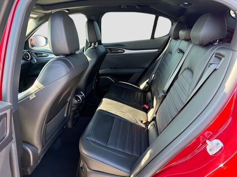 Used 2018 Alfa Romeo Stelvio Ti Sport image 22