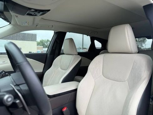 Certified 2024 Lexus RX 350 AWD w/ Convenience Package image 17