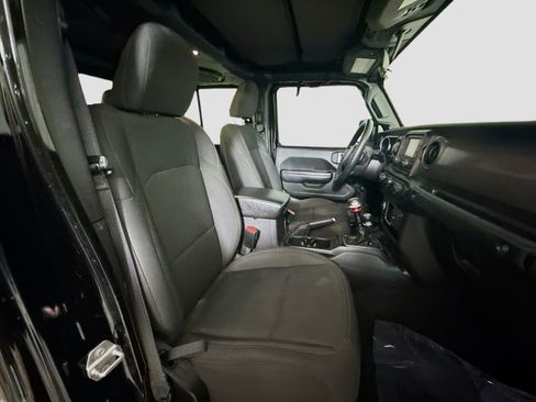 Used 2021 Jeep Gladiator Sport w/ Trailer Tow Package image 29