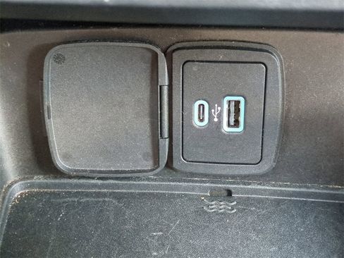 Used 2022 Ford Bronco Outer Banks image 21