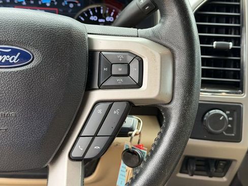 Used 2019 Ford F250 Lariat image 12
