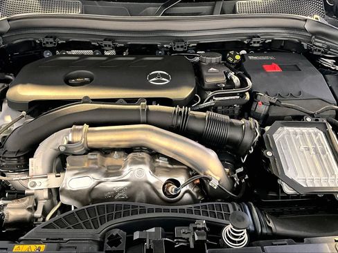 New 2026 Mercedes-Benz GLA 250 4MATIC image 14