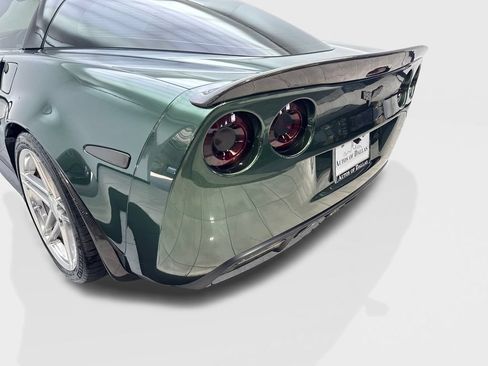 Used 2007 Chevrolet Corvette Z06 w/ Preferred Equipment Group RWD image 19