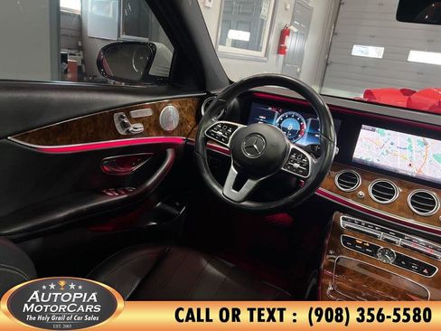 Used 2020 Mercedes-Benz E 350 Sedan w/ Parking Assistance Package image 25
