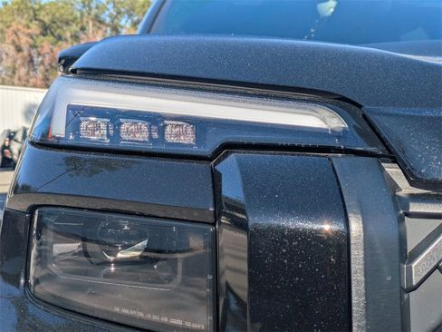 New 2026 Subaru Outback Limited image 9