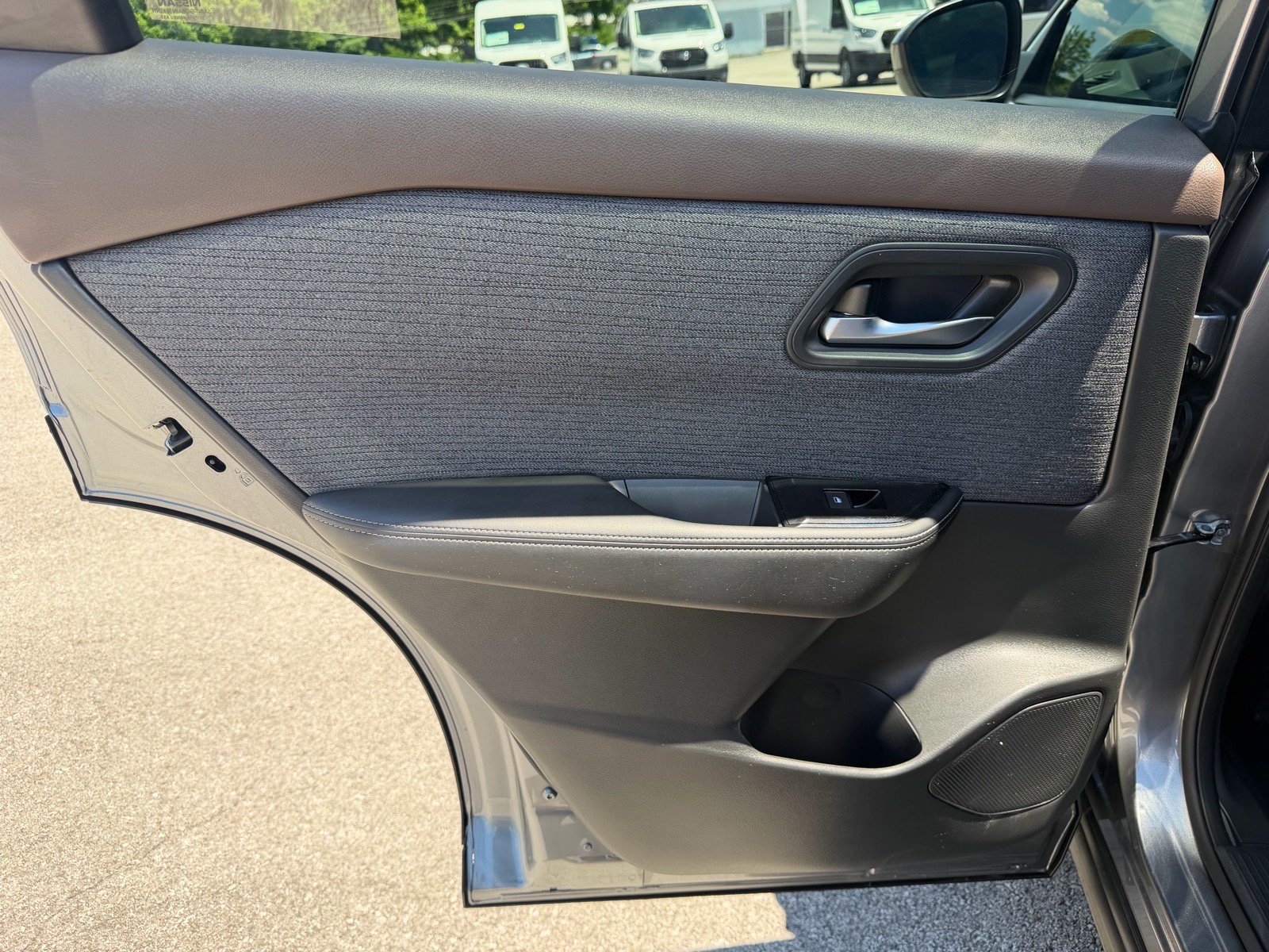 Used 2023 Nissan Rogue SV AWD/4WD image 42