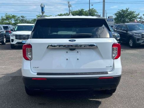Used 2020 Ford Explorer XLT AWD/4WD image 7