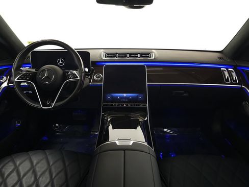 Used 2024 Mercedes-Benz S 580e 4MATIC Sedan image 28