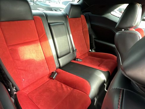 Used 2020 Dodge Challenger R/T w/ Plus Package image 21