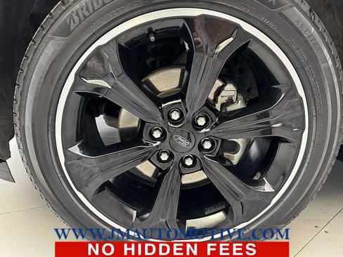 Used 2023 Ford Expedition Limited AWD/4WD image 9