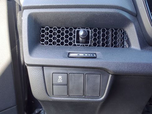 Used 2025 Honda CR-V EX image 14