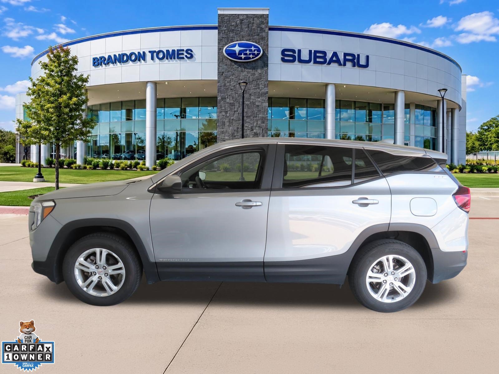 Used 2024 GMC Terrain SLE AWD/4WD image 7