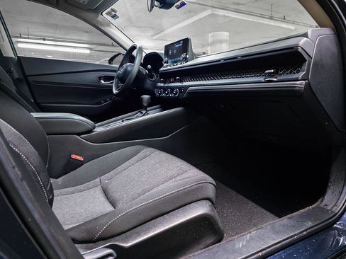 Used 2024 Honda Accord EX image 35