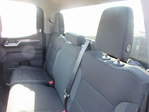 New 2026 GMC Sierra 1500 Elevation image 15