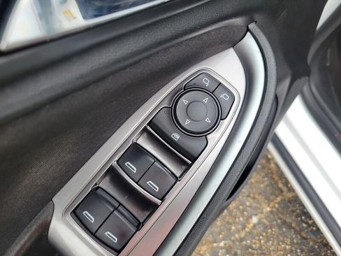 Used 2020 Chevrolet Malibu RS image 20