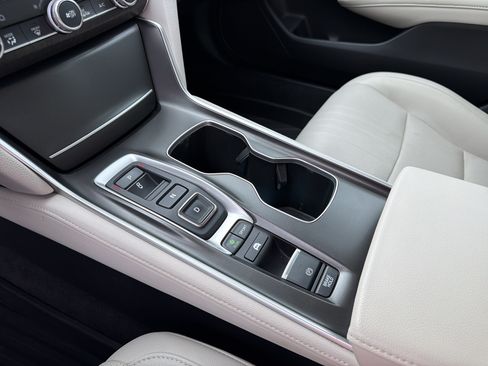 Used 2022 Honda Accord Touring image 30