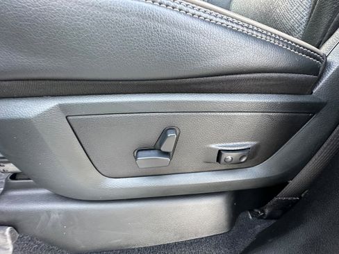 Used 2019 RAM 3500 Laramie image 30