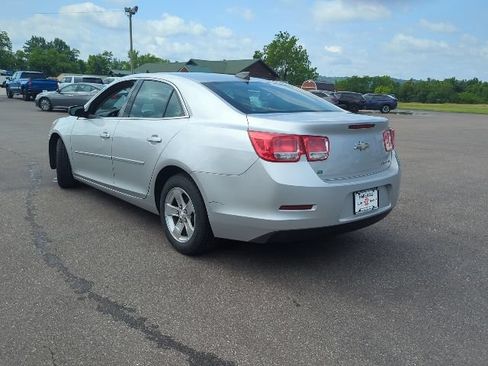 Used 2015 Chevrolet Malibu LS FWD image 28