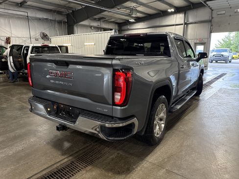 Used 2019 GMC Sierra 1500 SLE w/ SLE Value Package AWD/4WD image 3