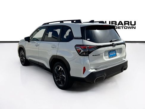 Used 2025 Subaru Forester Limited AWD/4WD image 5