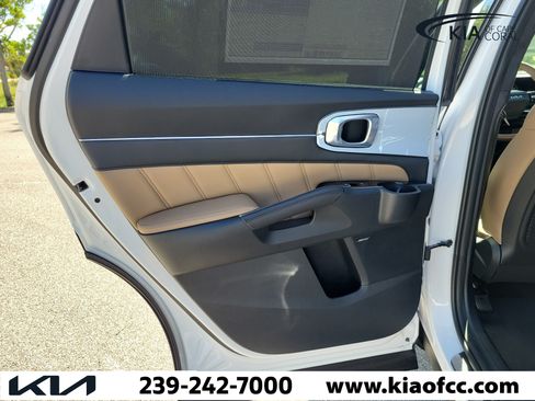 New 2026 Kia Sorento SX Prestige w/ Olive Brown Leather Package AWD/4WD image 15
