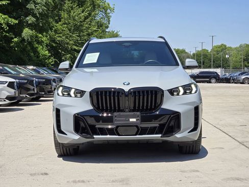 Used 2025 BMW X5 sDrive40i w/ M Sport Package RWD image 4