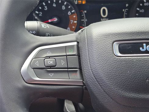 Used 2023 Jeep Compass Limited AWD/4WD image 27
