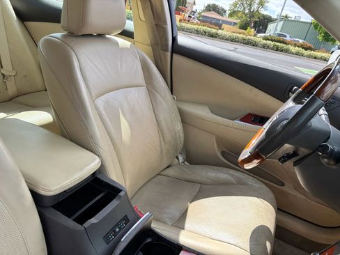 Used 2010 Lexus ES 350 FWD image 13