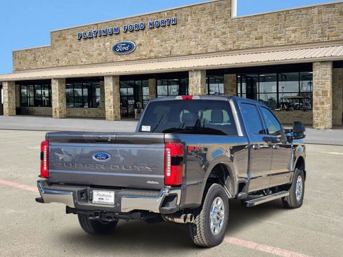 New 2026 Ford F250 XLT w/ XLT Premium Package image 5