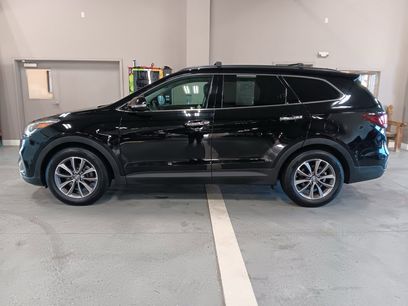 Used 2018 Hyundai Santa Fe SE w/ SE Premium Package 02