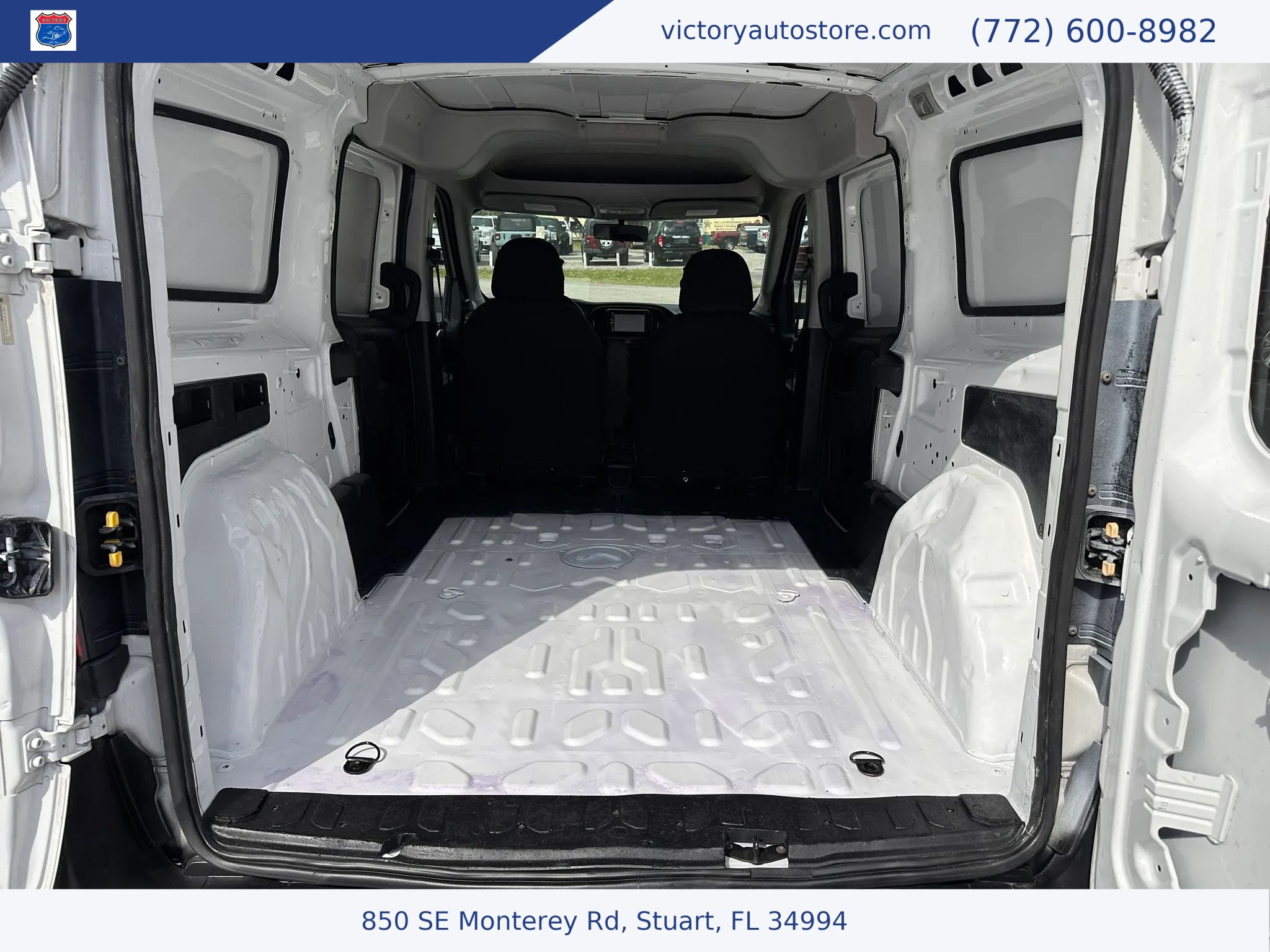 Used 2016 RAM ProMaster City Tradesman w/ Rear Back-up Camera Group FWD image 3