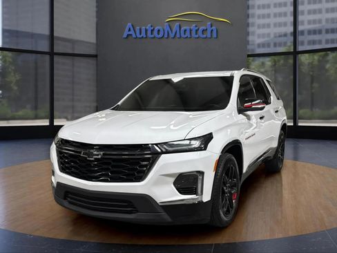 Used 2023 Chevrolet Traverse Premier w/ Redline Edition image 4