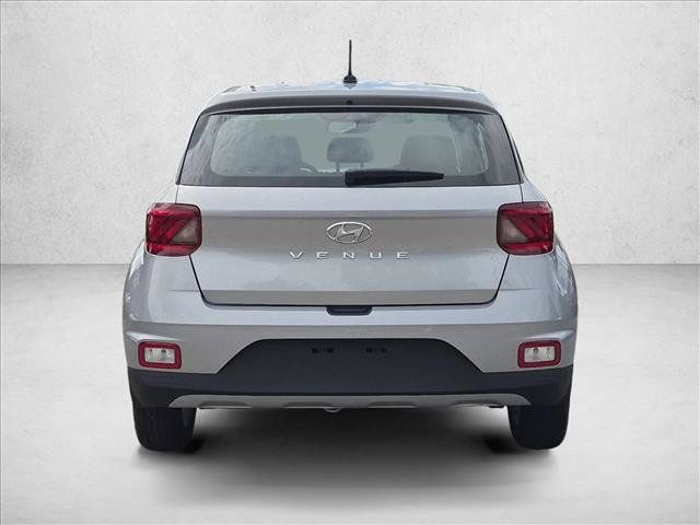 New 2026 Hyundai Venue SE FWD image 8