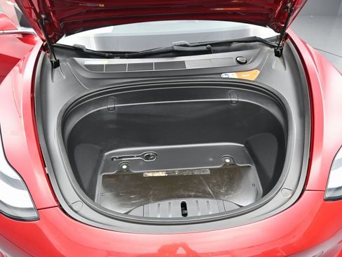 Used 2018 Tesla Model 3 Long Range image 33