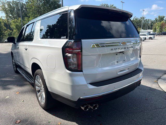 Used 2024 Chevrolet Suburban Premier AWD/4WD image 15