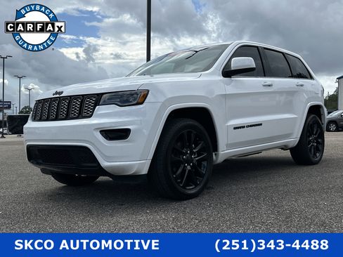 Used 2020 Jeep Grand Cherokee Altitude image 1