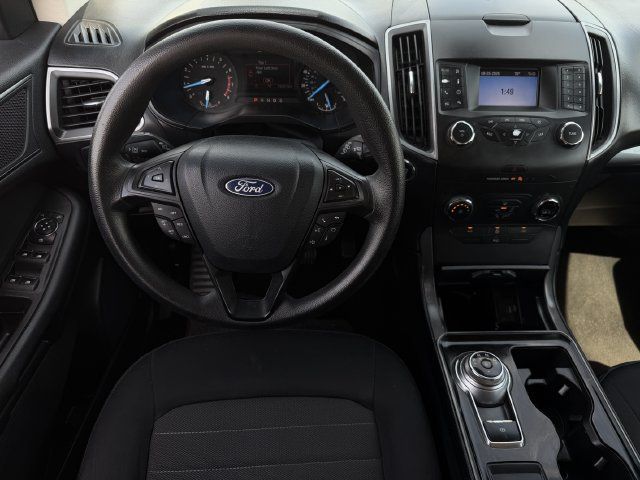 Used 2019 Ford Edge SE FWD image 10