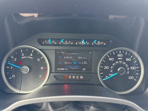 Used 2017 Ford F150 XLT w/ Equipment Group 302A Luxury image 17